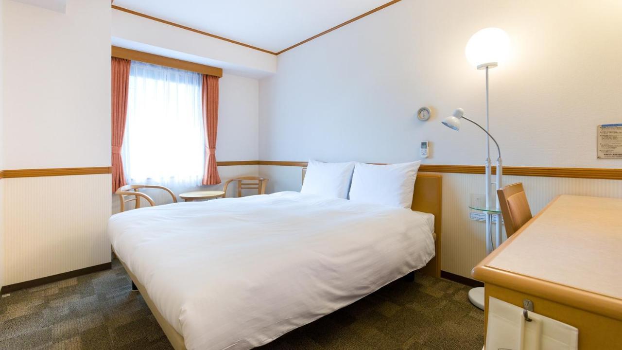 Toyoko Inn Kokura-Eki Minami-Guchi Kitakyushu Eksteriør bilde
