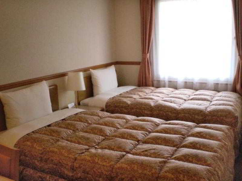 Toyoko Inn Kokura-Eki Minami-Guchi Kitakyushu Eksteriør bilde